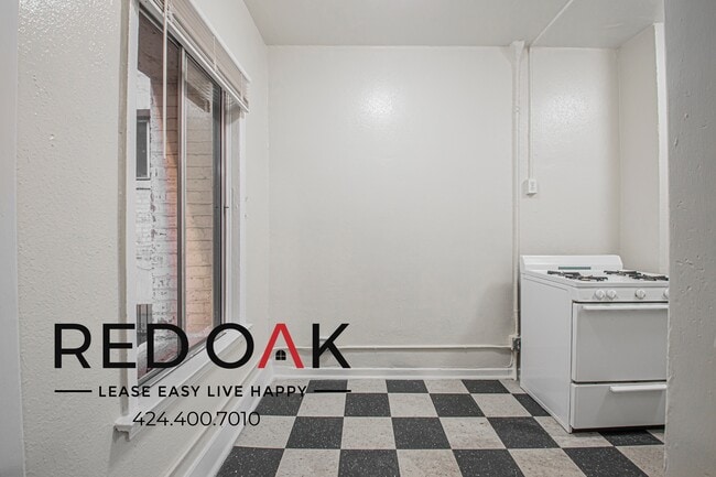 Photo - 425–427 S. Grand View St Unit 5503