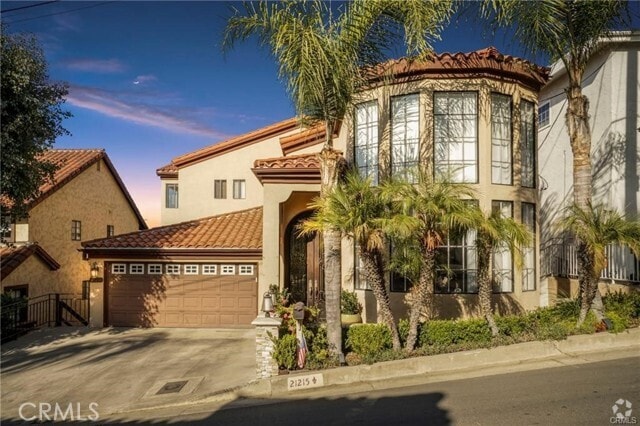 Building Photo - 21215 Escondido St Rental
