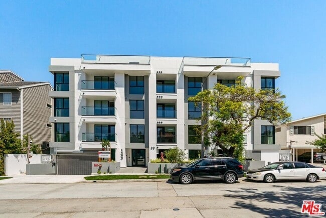 Building Photo - 1444 Rexford Dr Unit 101 Rental