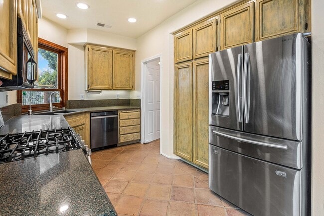 Photo - Stunning Home for Rent in Tierra Mesa, Sorrento Valley