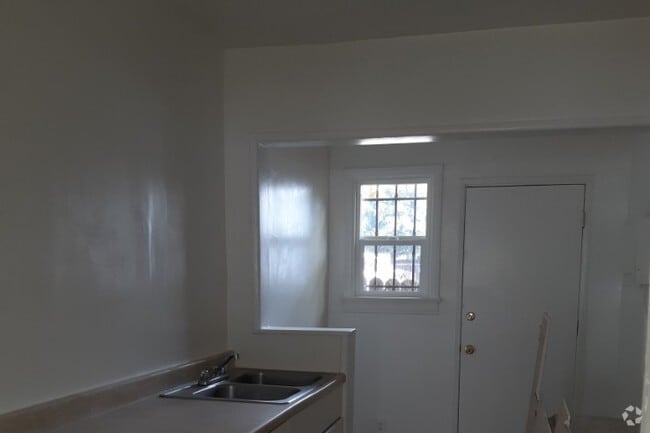 Building Photo - 1615 Middleton Pl Unit 1615 Rental