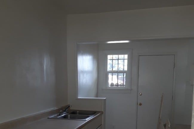 Building Photo - 1615 Middleton Pl Unit 1615 Rental