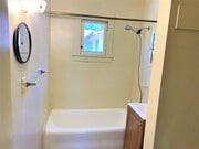 Photo - 622 Glenwood Dr Unit Apartment D
