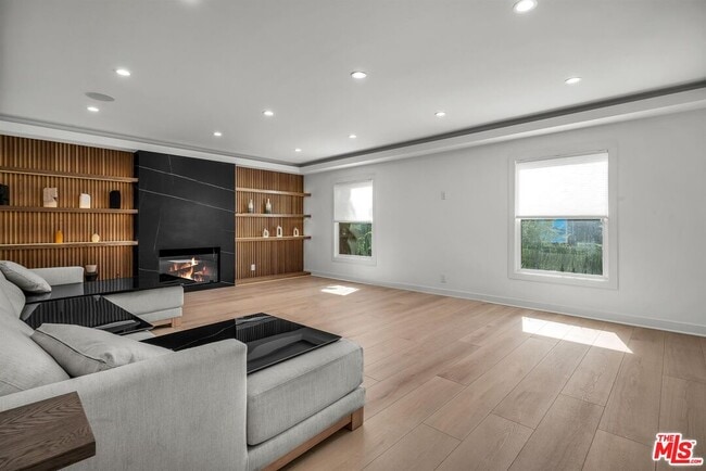 Photo - 9343 W Olympic Blvd