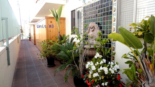 Photo - 844 7th St Unit 3