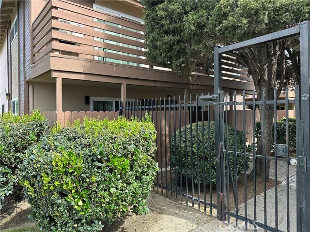 Photo - 440 W Orangewood Ave Unit C