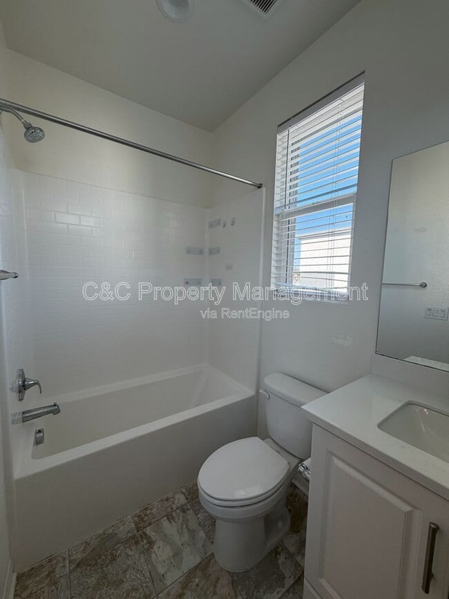 Photo - 223 S Johnson Ave