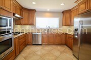 Photo - 16449 Felice Dr House