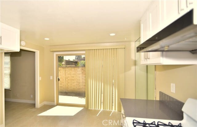 Photo - 180 Southampton Way Unit 32
