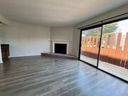 Photo - Light and Bright Townhouse-style condo in ... Unit 3