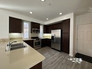 Photo - 611 McKenna St