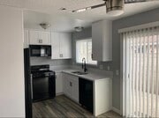 Photo - 2729 W Yale Ave Apartments Unit B