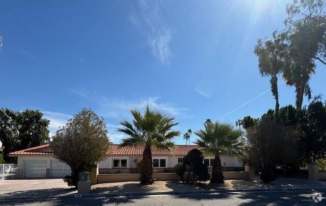 Building Photo - 530 N Arquilla Rd Rental