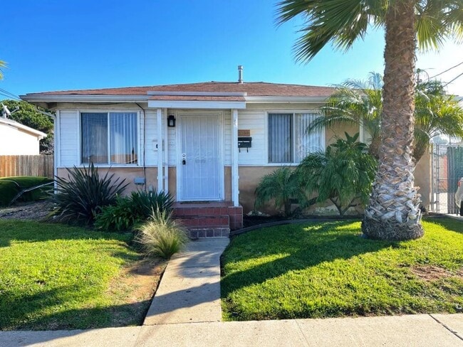 Photo - 2739 Preece St Unit 1 - 3 bdrm House