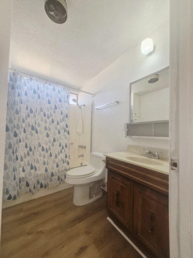 Photo - 1050 Alta Ave
