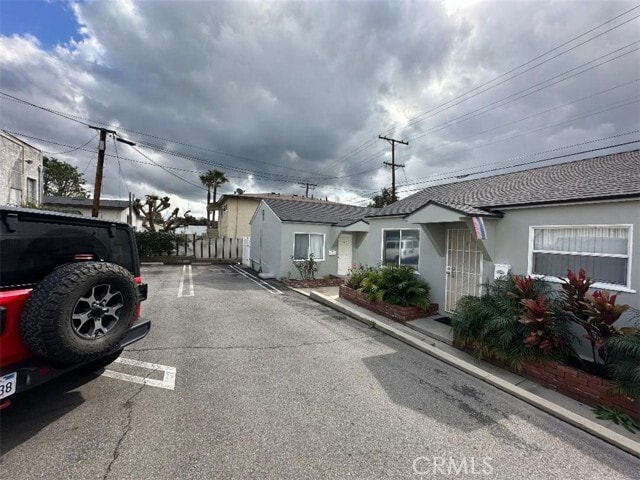 Building Photo - 2950 Honolulu Ave