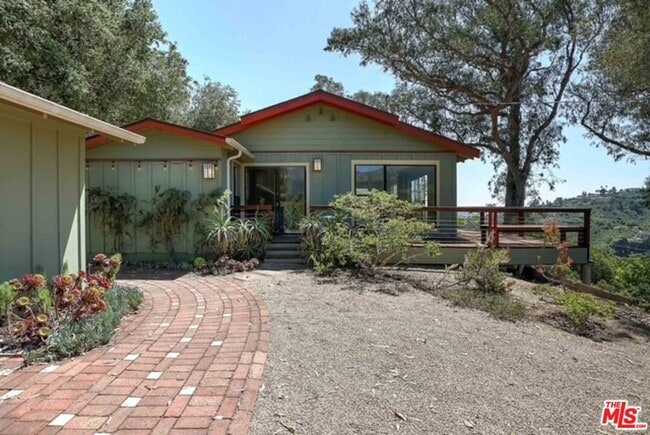 Photo - 112 Crestview Ln