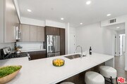 Photo - 6144 Whitsett Ave Unit 204