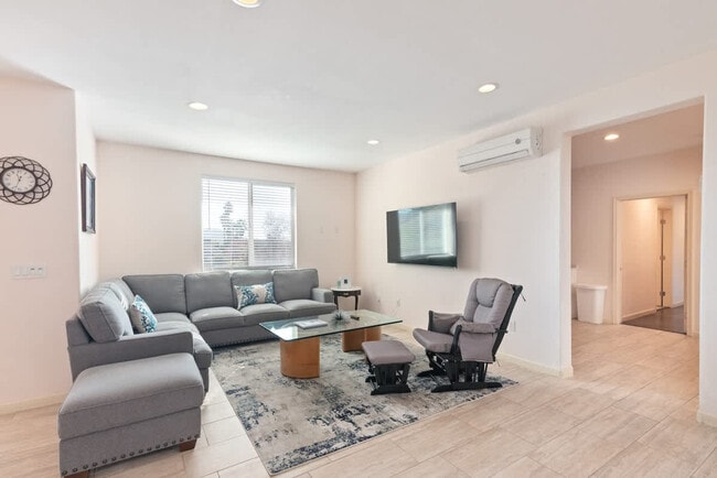 Photo - 17055 Rock Rd Unit ID1359847P