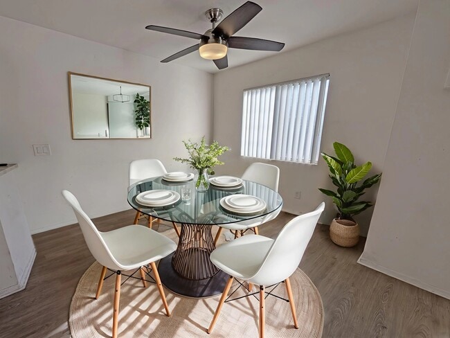 Photo - 11105 Rose Ave Unit 209