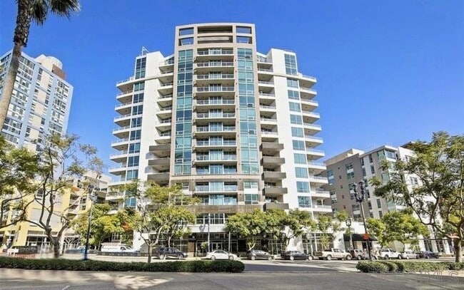 Photo - 253 Tenth Ave Condo Unit 332