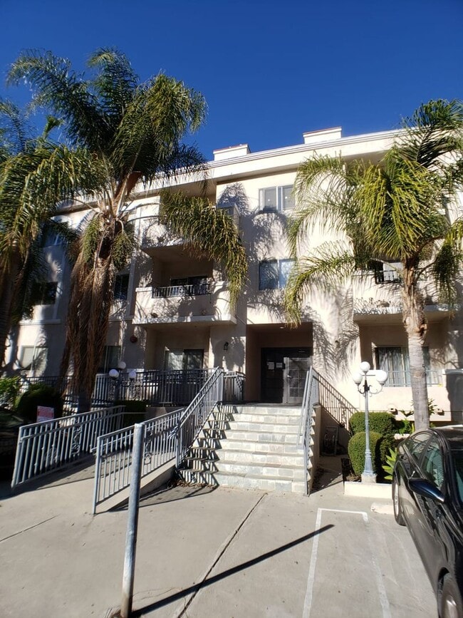 Photo - 10849 Fruitland Dr Apartment Unit 201