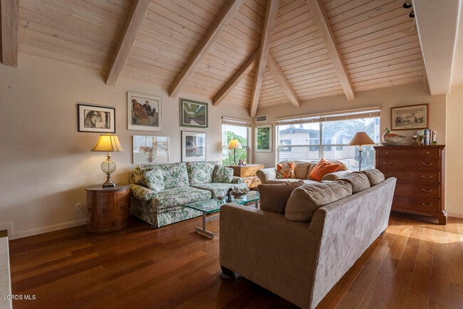 Photo - 1201 Cornwall Ln