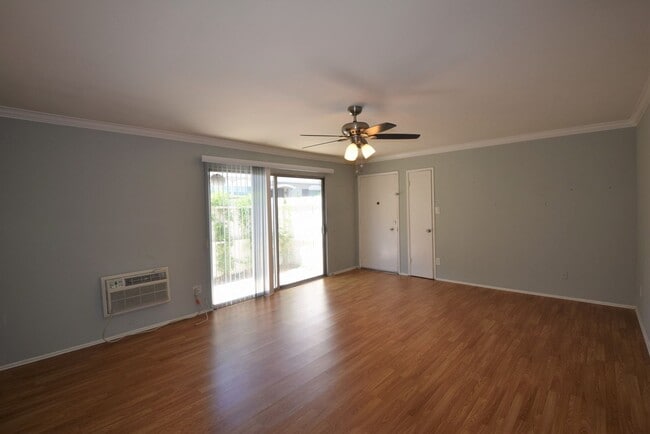 Photo - 15156 Dickens St Unit 02