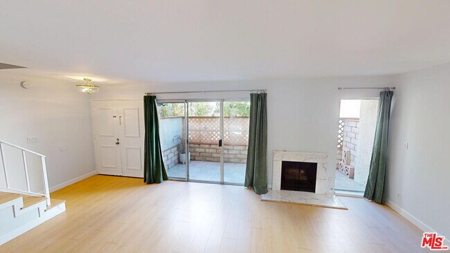 Photo - 5115 Kester Ave Unit 7