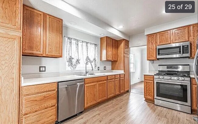 Photo - 10526 Downey Norwalk Rd