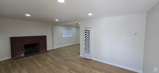 Building Photo - 8662 Walker St Unit A Rental