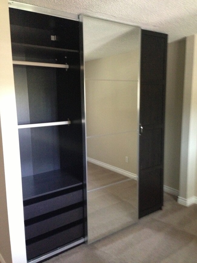 Photo - Yorba Linda Condo, 2 bedroom, 2 bath, single story, pet friendly, 1 car garage