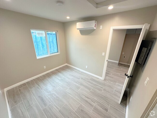 Building Photo - Gorgeous Junior ADU, 1BD/1BA all appliance... Unit 20239 Rental