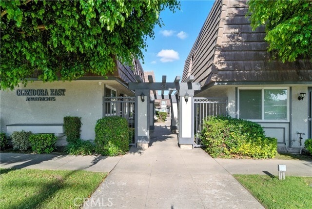 Building Photo - 430 Sellers St Unit 12