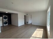 Photo - 2714 Queen St Unit 4