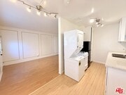 Photo - 630 Westbourne Dr Unit B