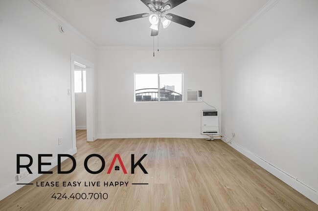 Photo - 4348 Lockwood Ave Unit 3