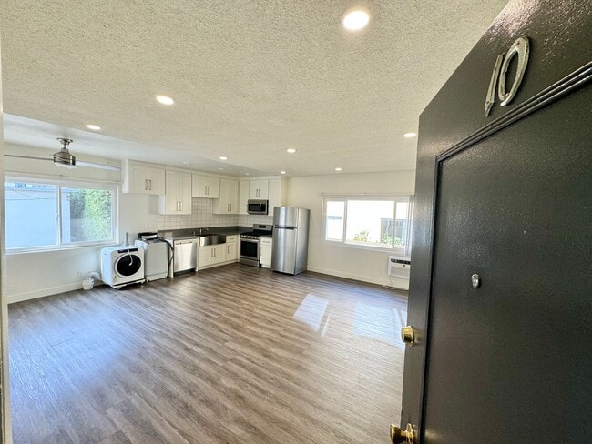 Photo - 3623 Keystone Av Unit 10