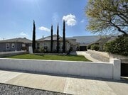 Photo - 2269 Euclid Ave Unit B