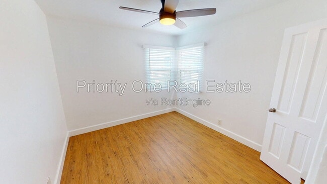 Photo - 427 20th St