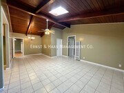 Photo - 1957 San Francisco Ave Unit #02
