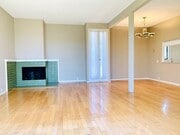 Photo - LIVE IN LA JOLLA! LOVELY TOWNHOME WITH BEA...