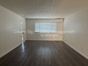 Photo - 245 Maryknoll Dr House