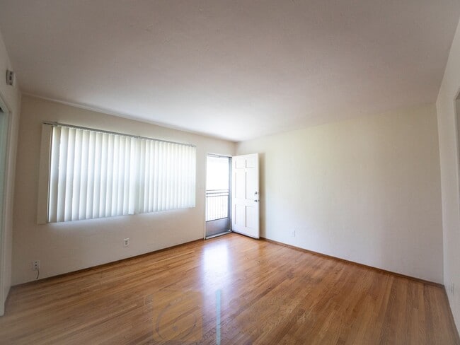 Photo - 4455-59 1/2 Dawson Ave Unit 4455