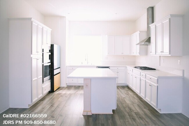 Photo - Irvine 2 Bedroom Condo