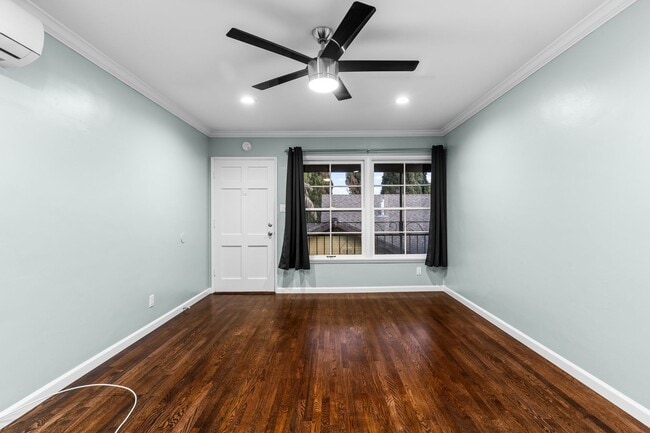 Photo - 2104 E Florida St Unit 06