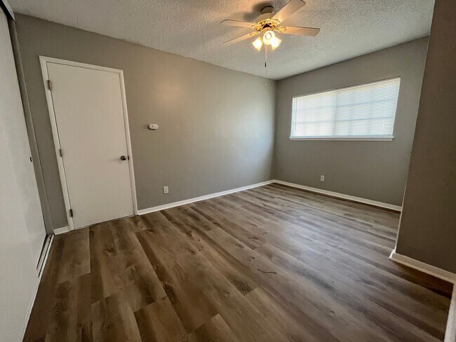 Photo - 1212 Carson St Unit 278