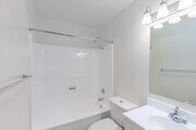 1BR, 1BA - 640SF - Bathroom - Royal Village Apartments