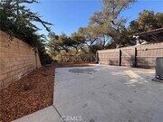 Photo - 1063 Wellington Rd