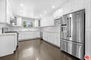 Photo - 5525 Matilija Ave